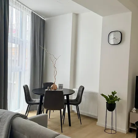 Uno Center Apartamento *